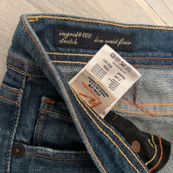 Citizens of Humanity ingrid #002 stretch low waist flair jeans - Picture 2 of 4